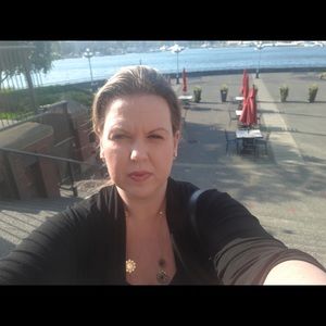 Meet your Posher, Maryana